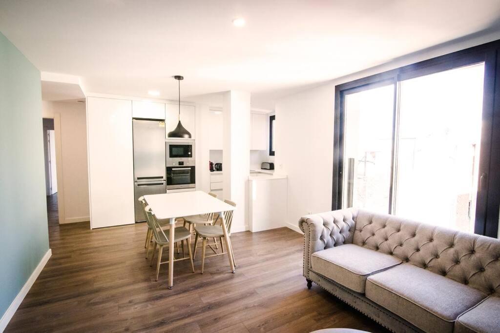 4-1 Apartamento De Diseno En El Centro De Reus Apartment Exterior photo